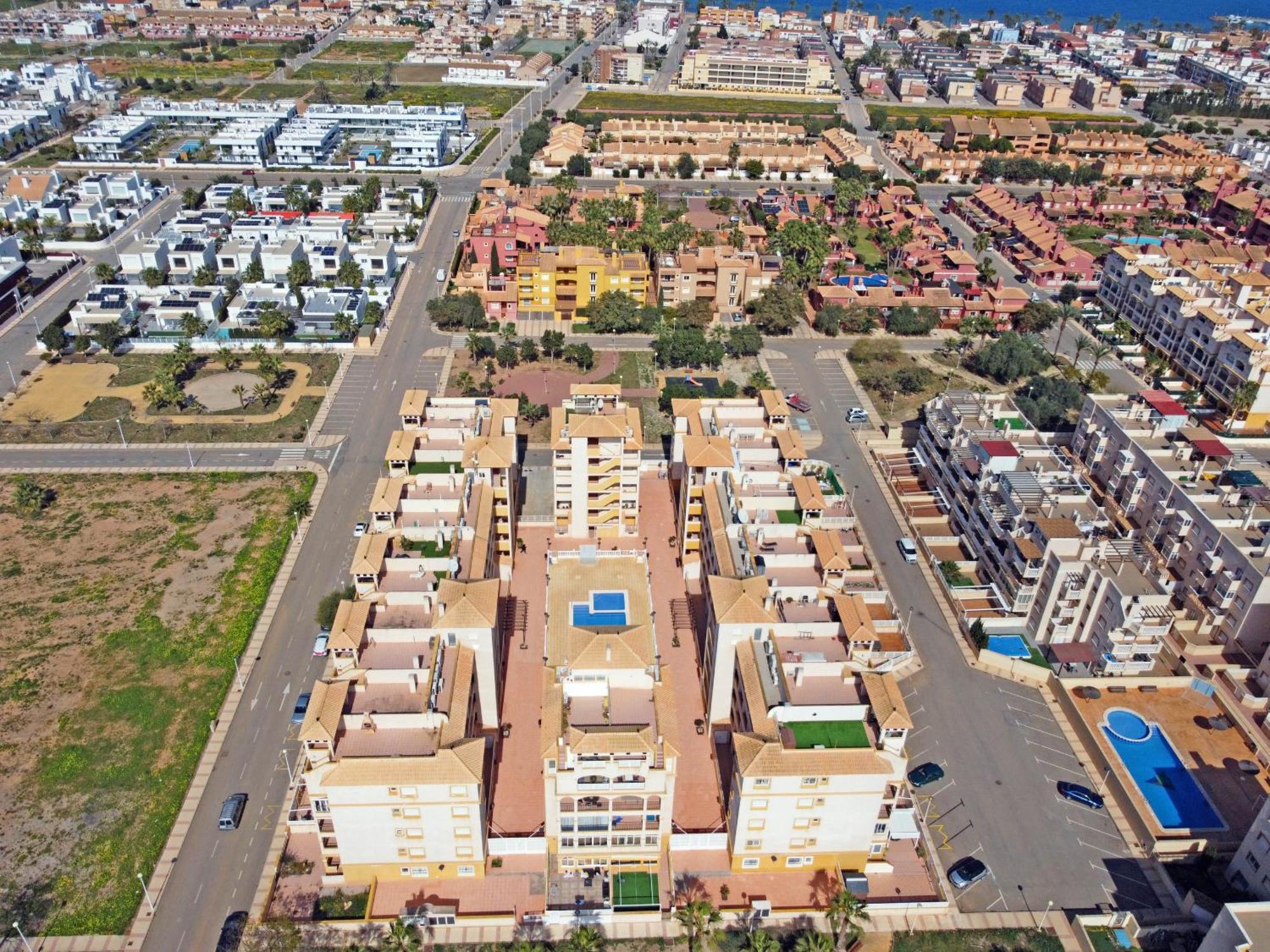 Mar De Cristal Resort Apartamentos - Parking Exterior foto